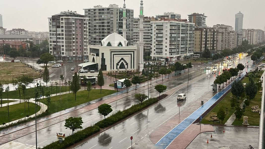 Konya’da kuvvetli yağış yerini 40 derece sıcağa bırakıyor 2
